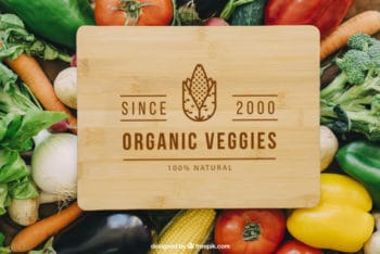Free Organic Vegetables Mockup in PSD