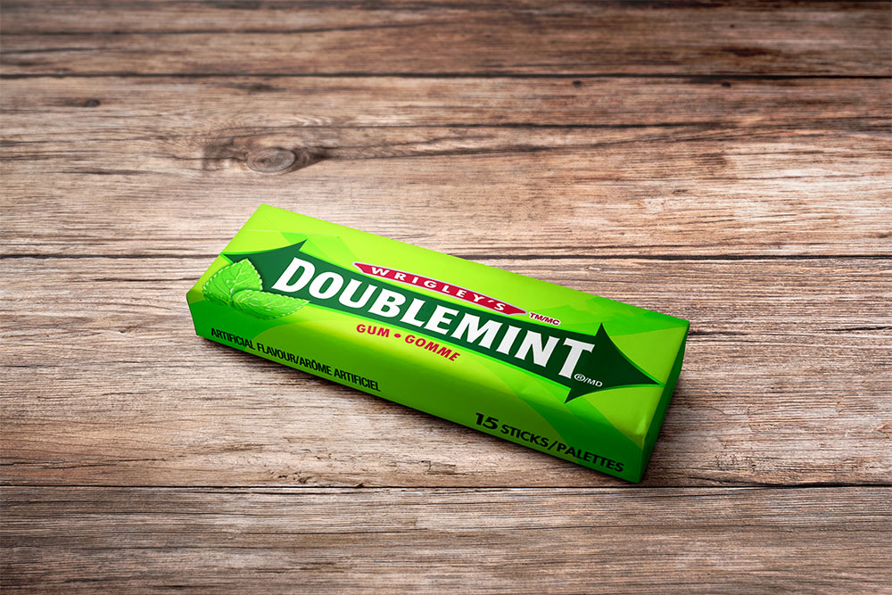 chewing gum packaging mockup