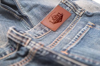 Free Clothing Label Mockup In PSD