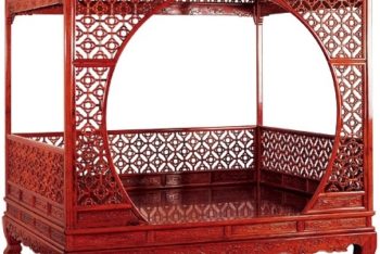 Free Ornate Mahogany Bed Mockup in PSD